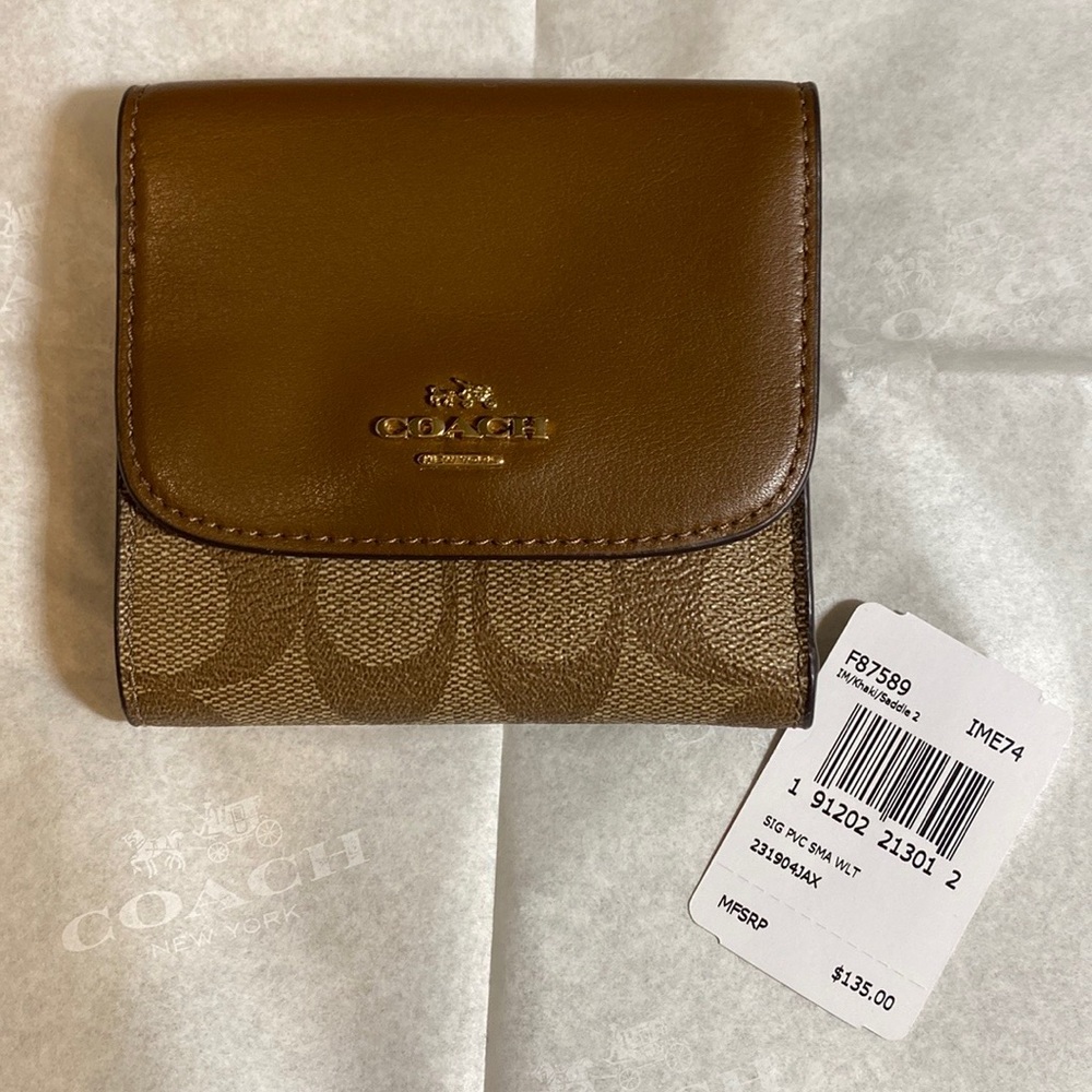 Coach Signature Wallet with CC slots, coin, w/ tag